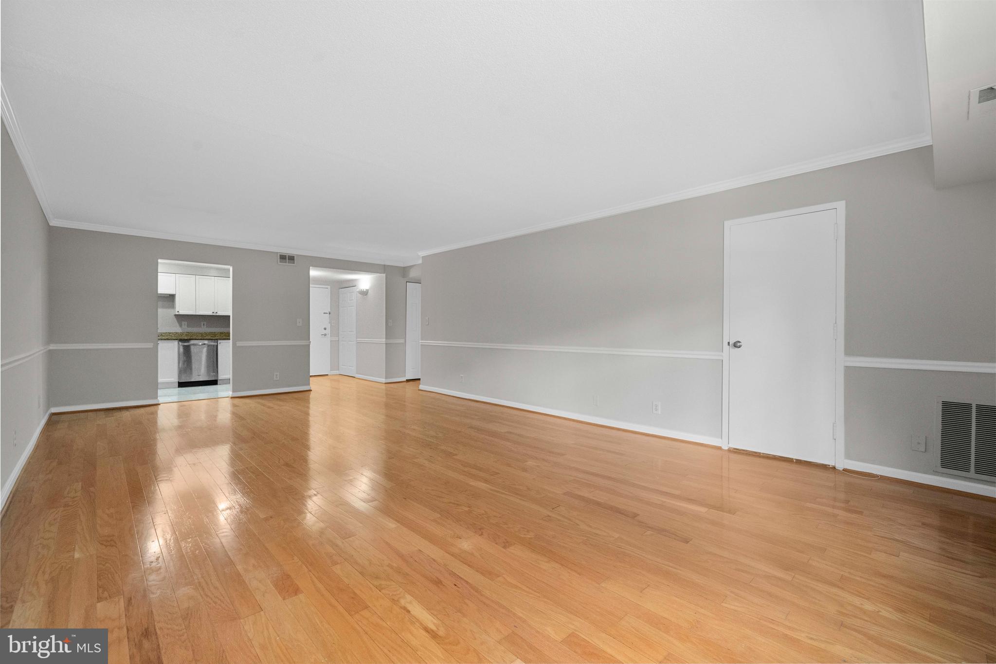 THE COLONIES - Residential