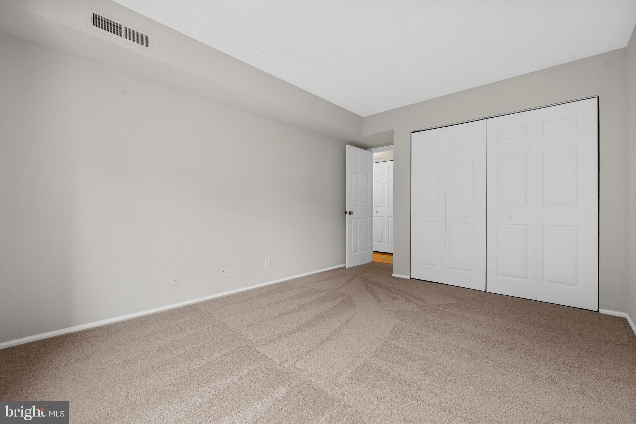 THE COLONIES - Residential