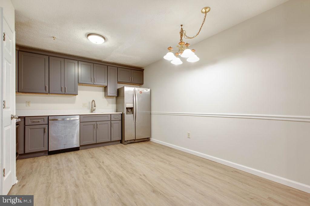 COLUMBIA PARK - Residential Lease