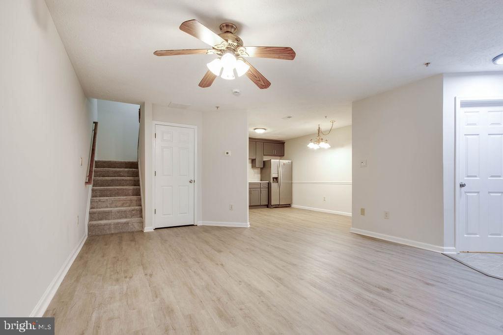 COLUMBIA PARK - Residential Lease