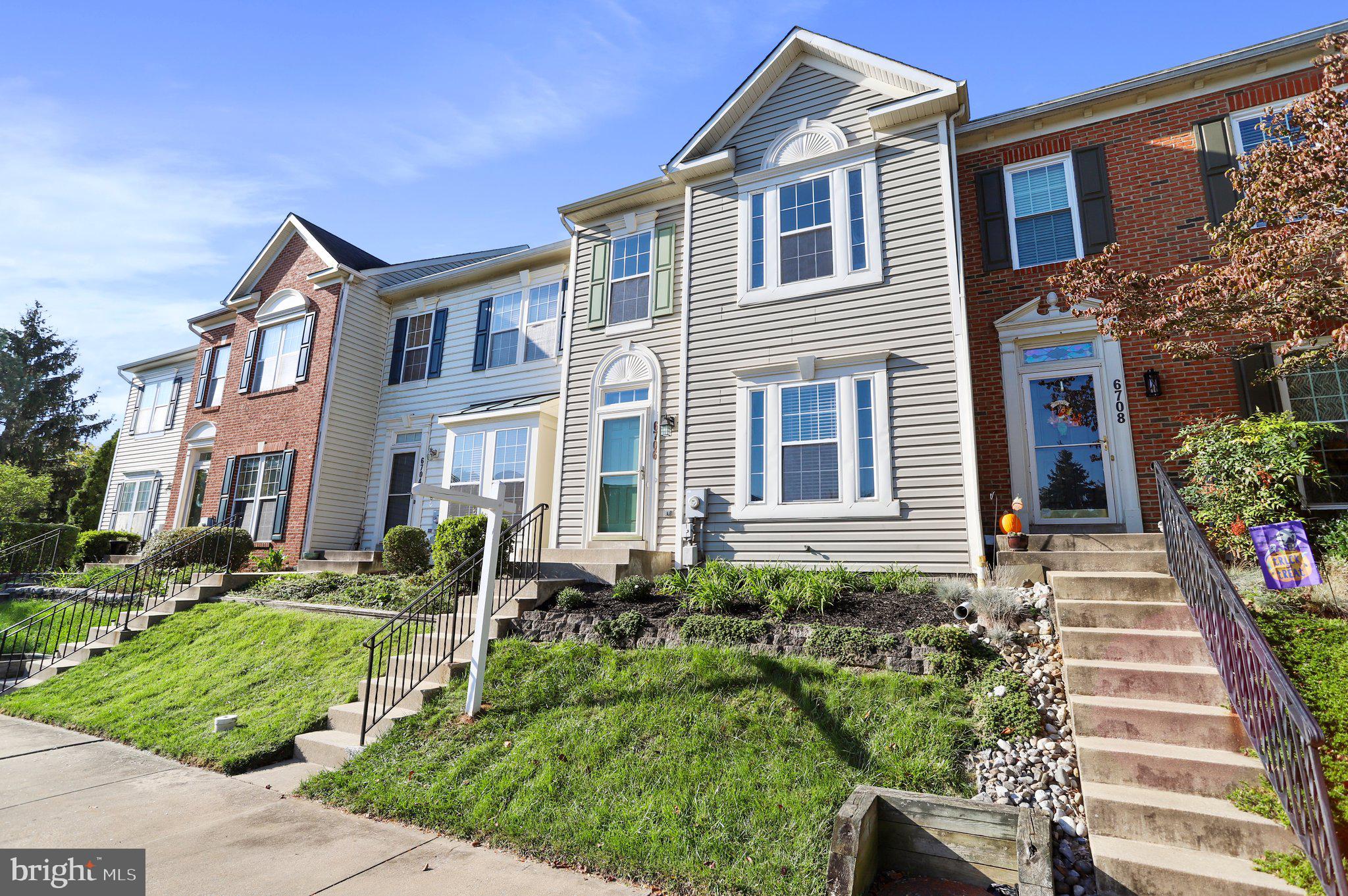 BALLENGER CREEK - Residential