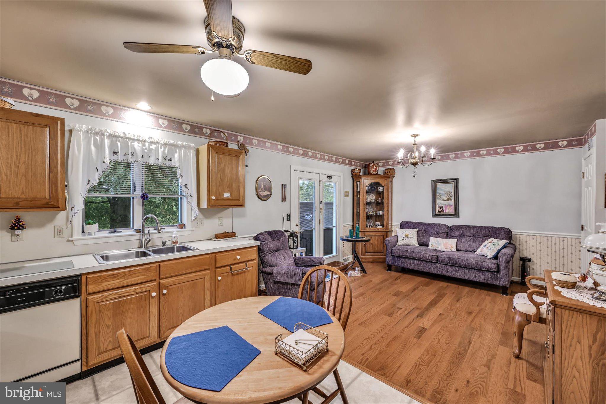 CHAPEL GATE - Residential