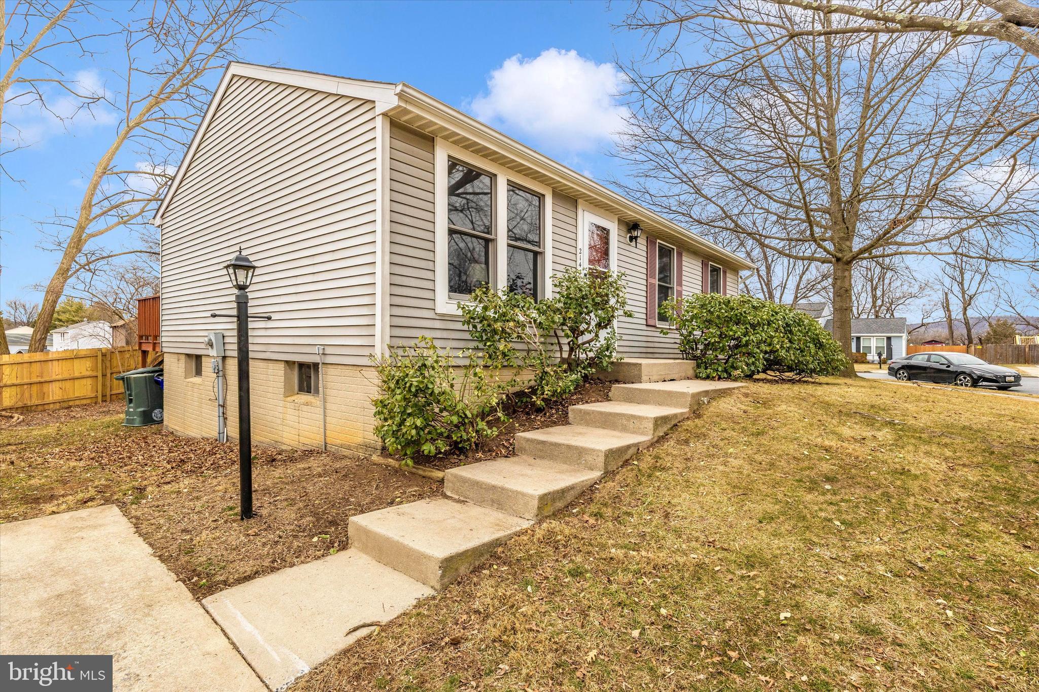 WILLOWCREST - Residential