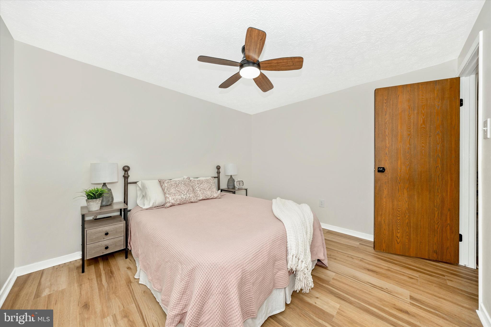 WILLOWCREST - Residential