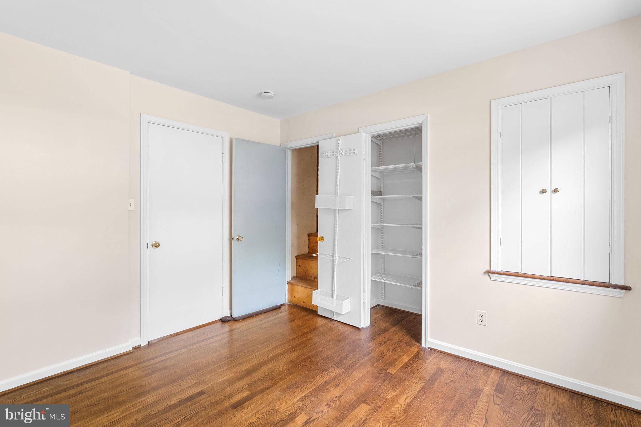 FALLS HILL - Residential