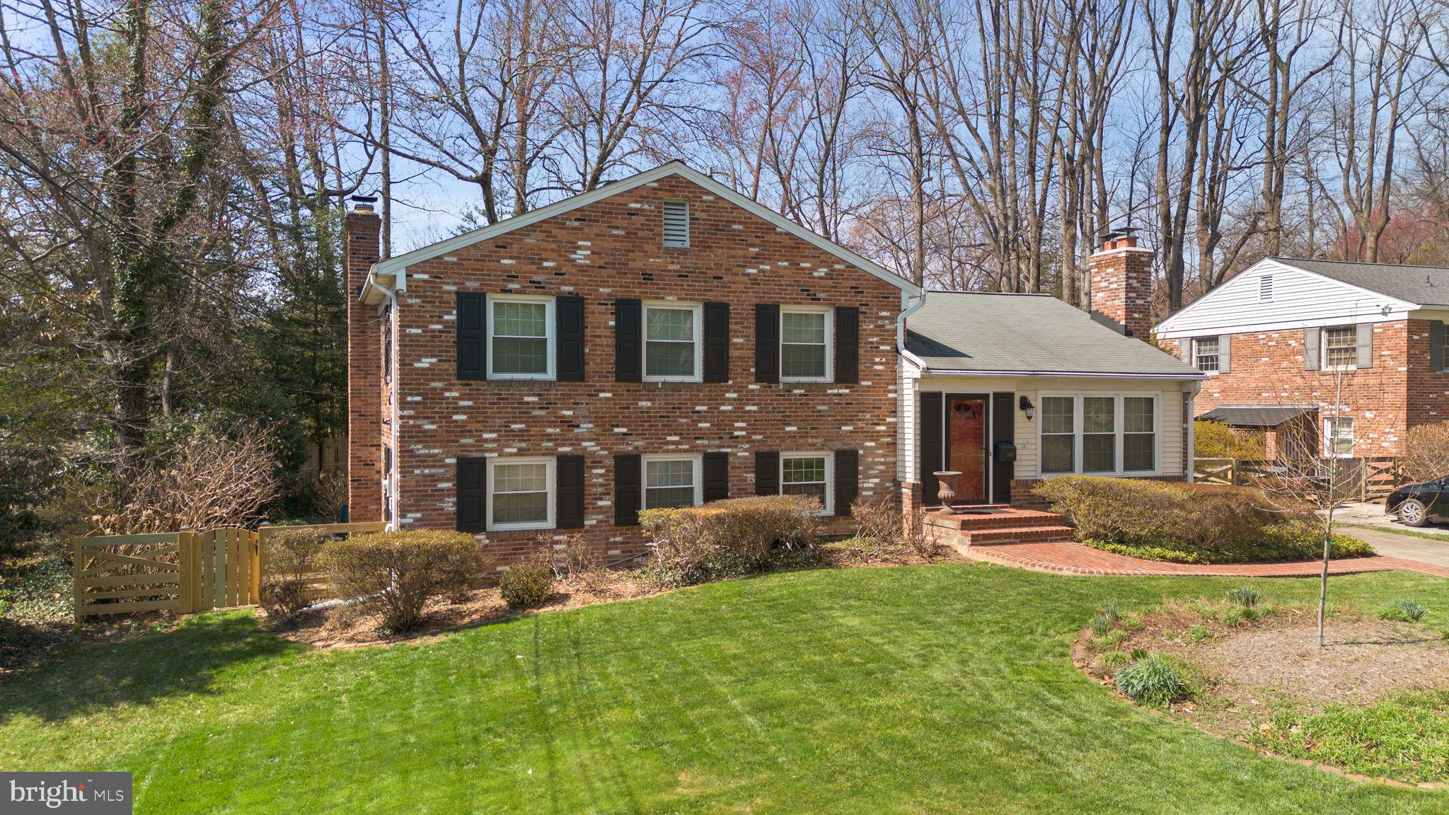 FALLS HILL - Residential