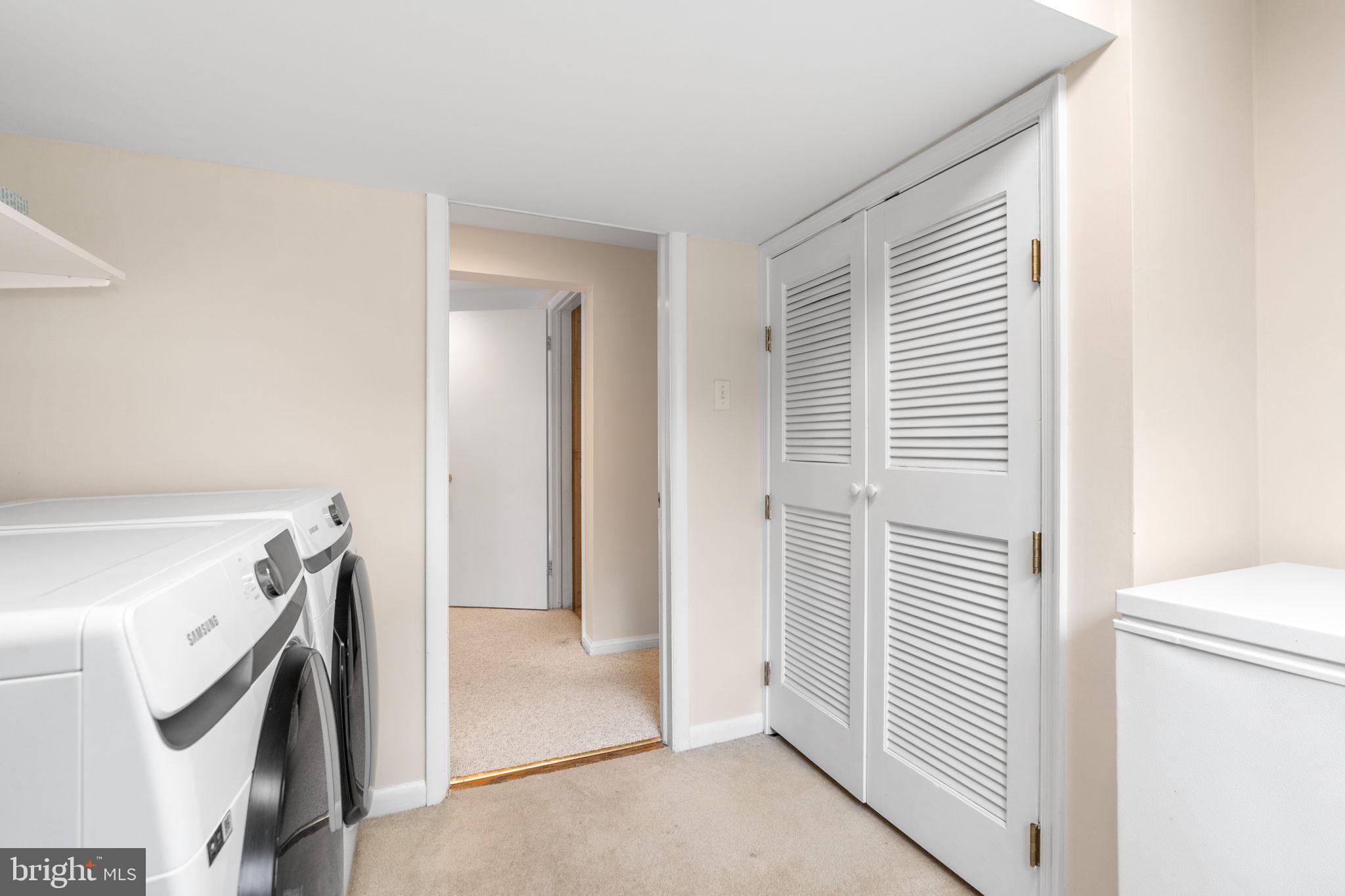 FALLS HILL - Residential