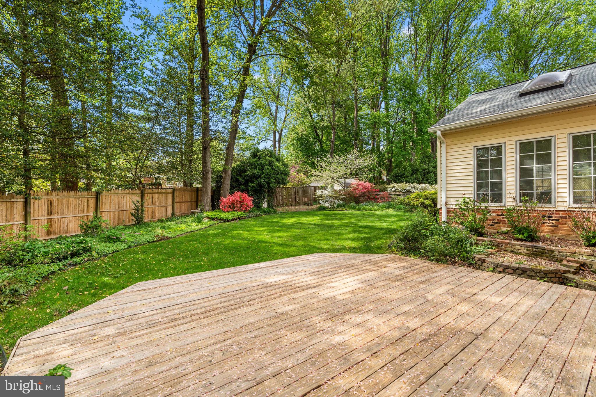 FALLS HILL - Residential