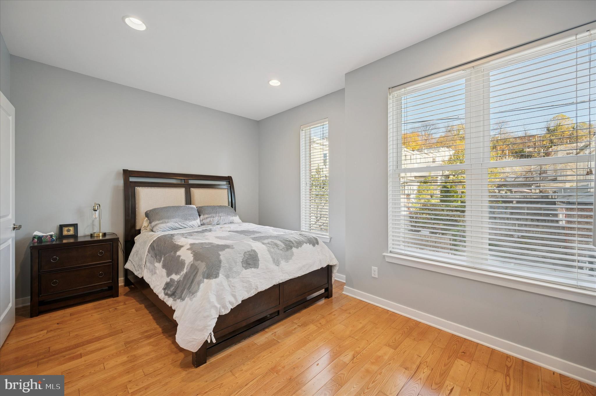 MANAYUNK - Residential