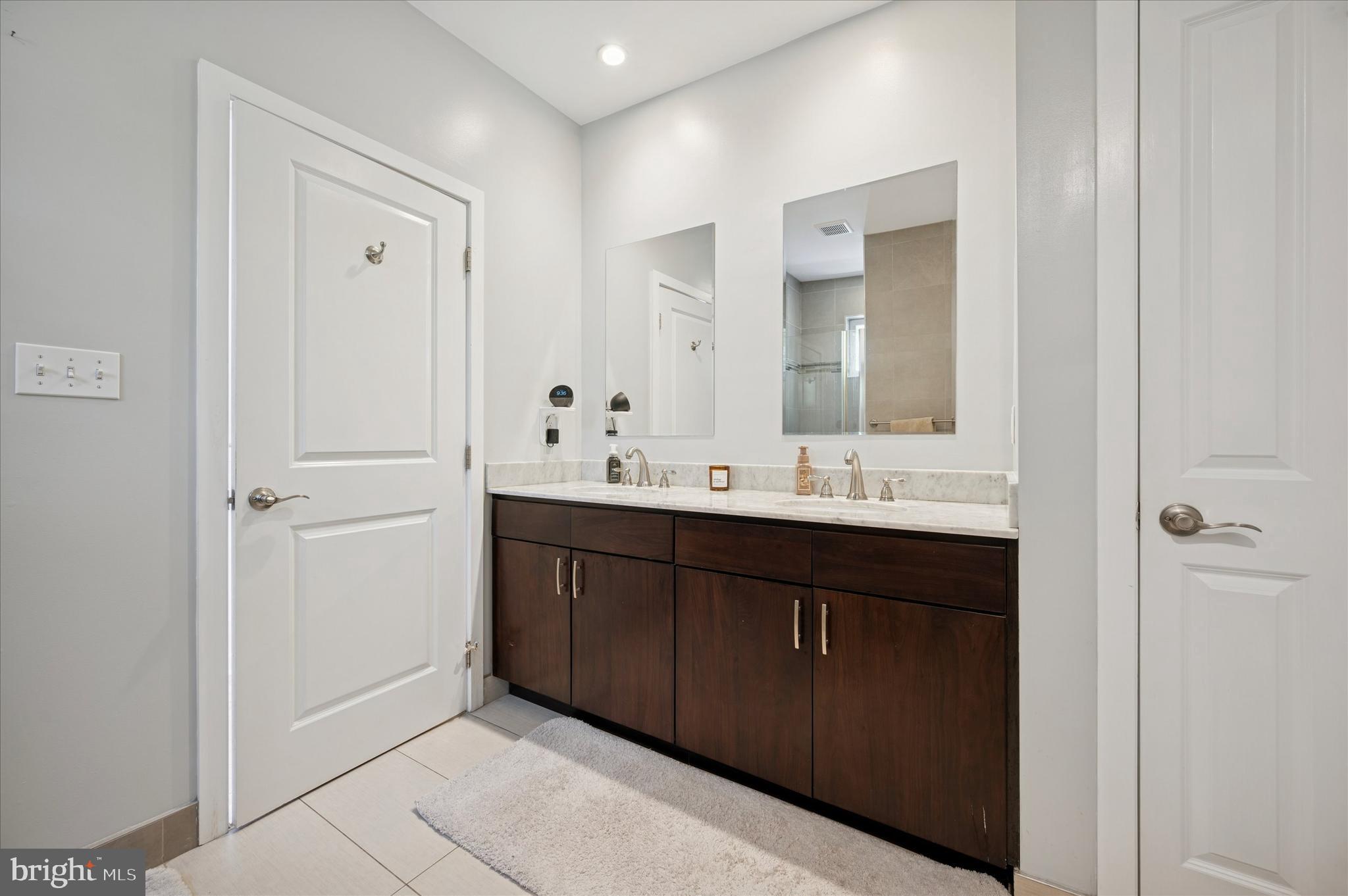 MANAYUNK - Residential