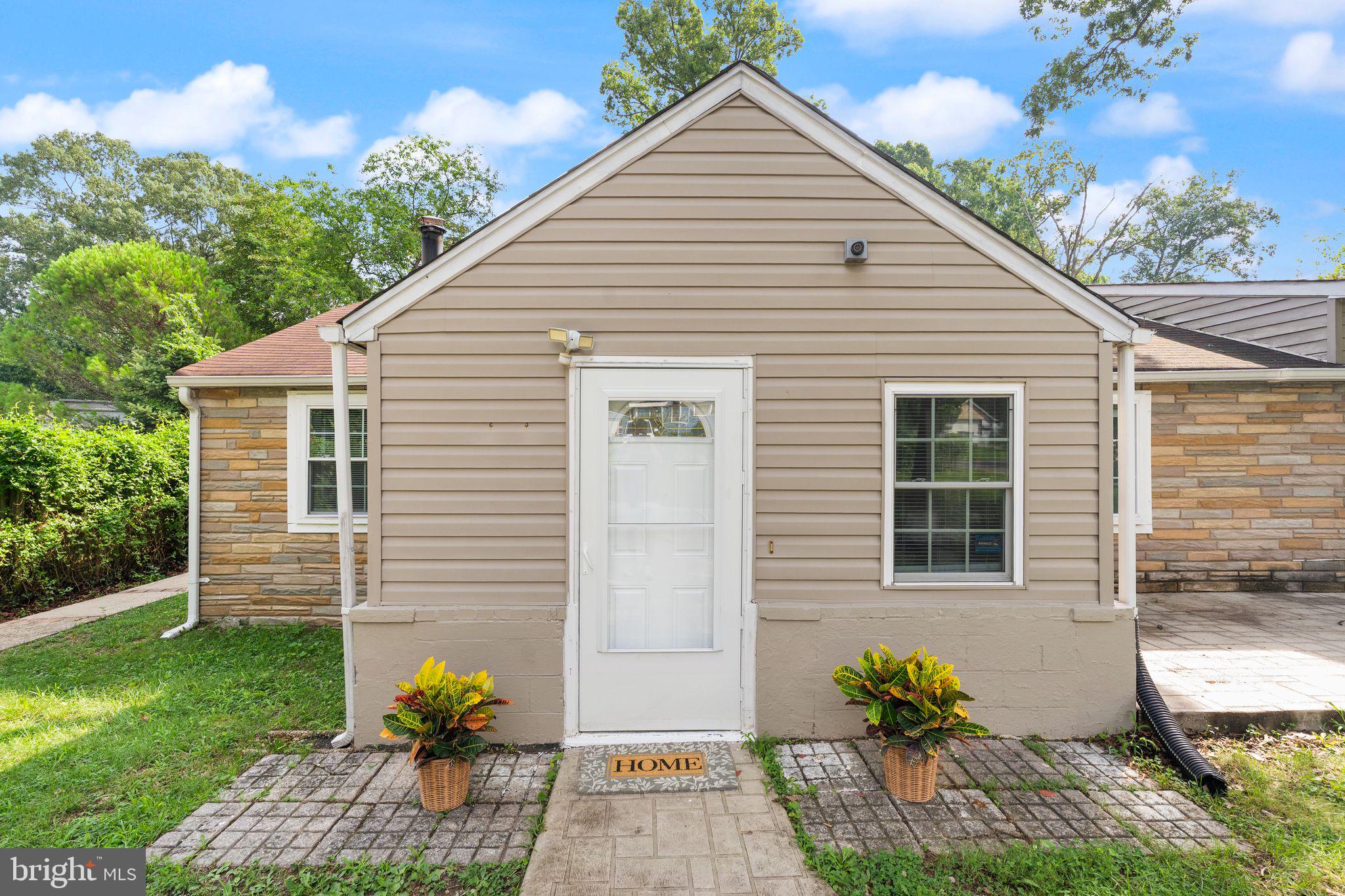 9106 BALLARD LANE