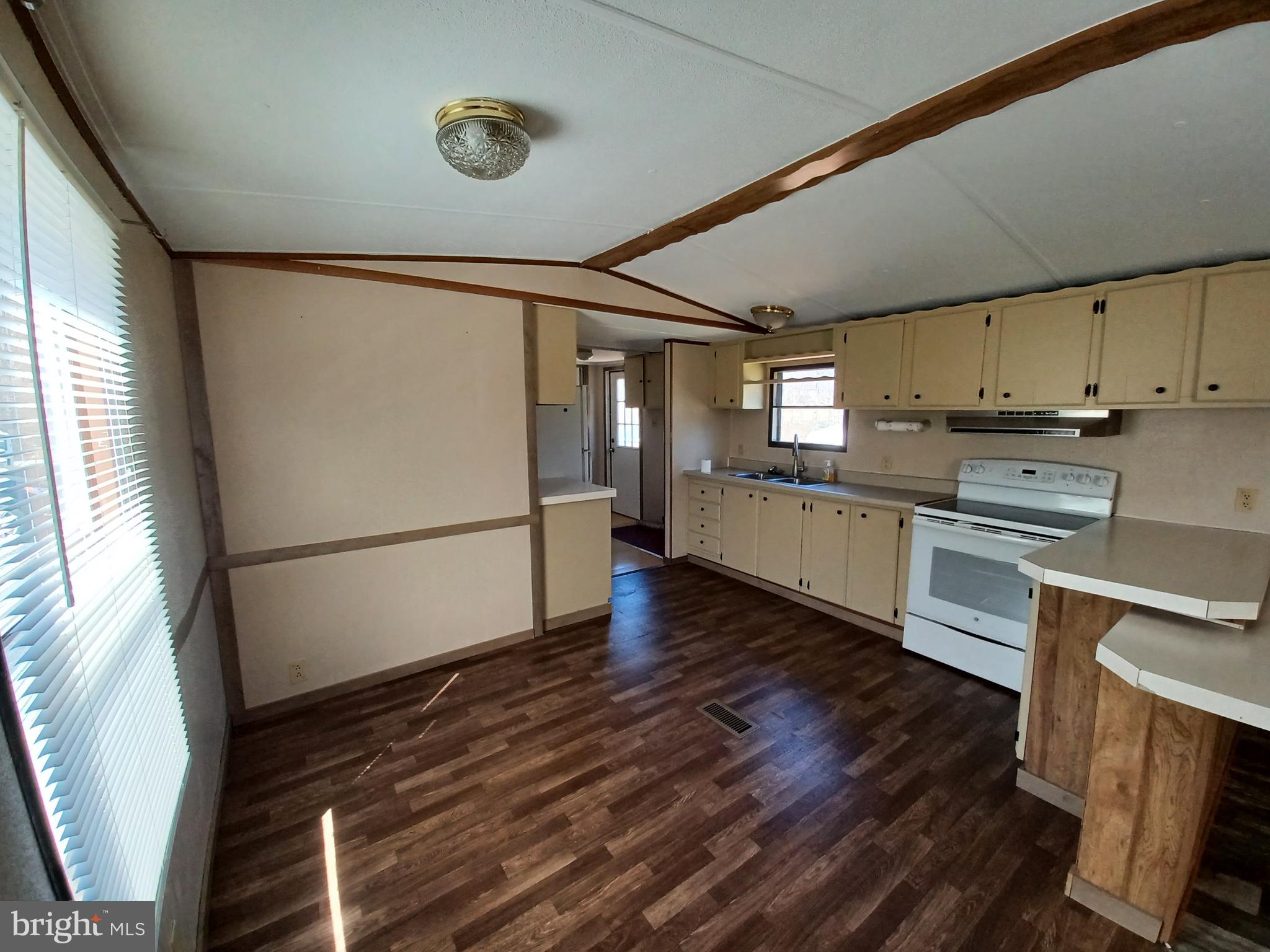 POTOMAC HILLS - Residential