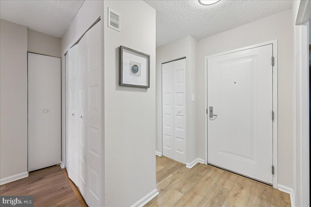 5300 COLUMBIA PIKE 112