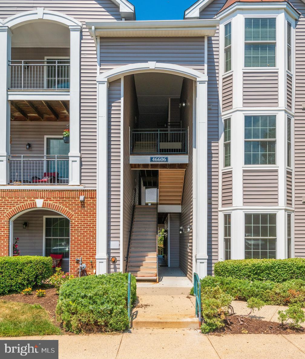 RIVERBEND AT CASCADES - Residential