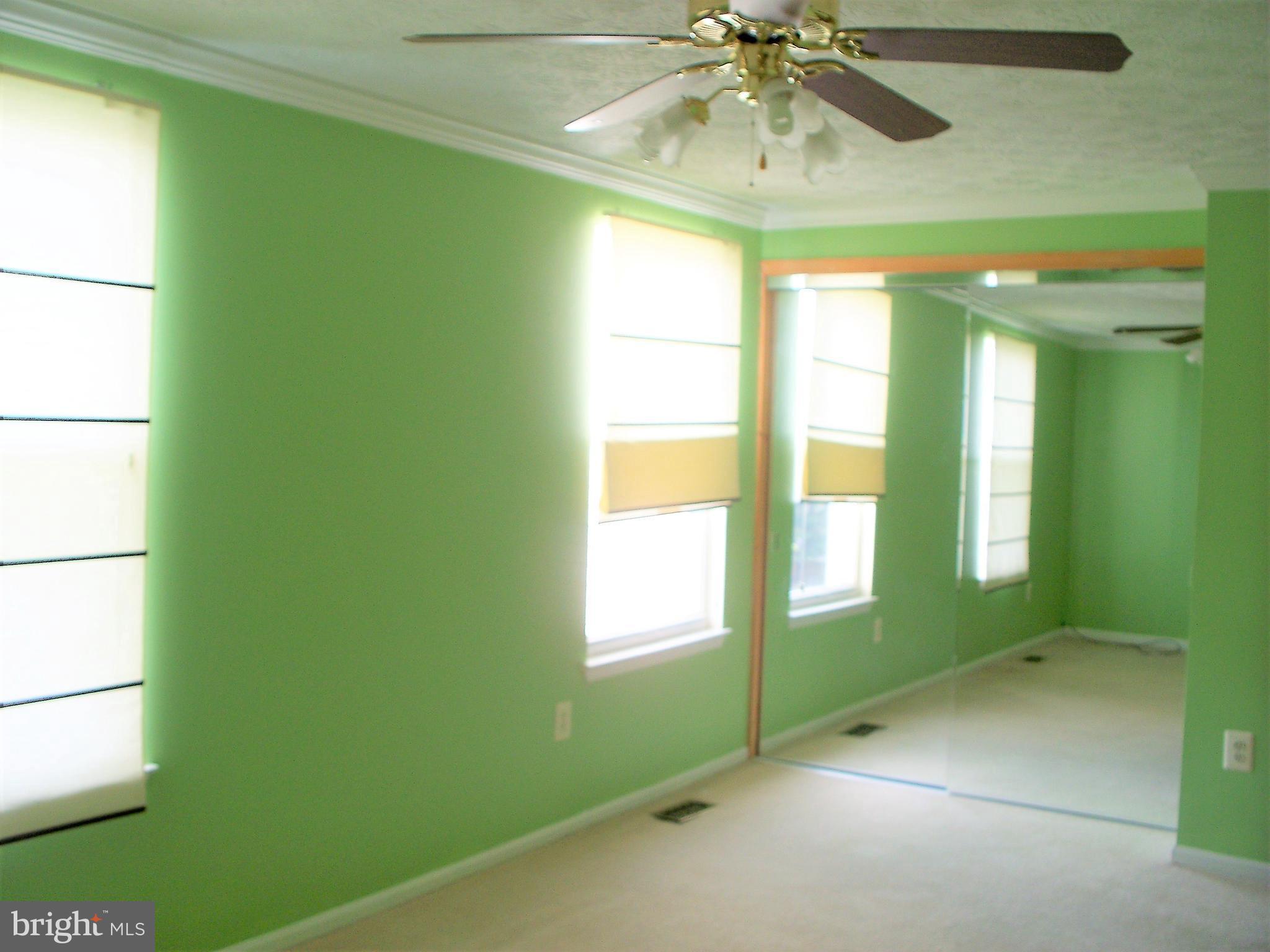 ULMSTEAD GARDENS - Residential Lease