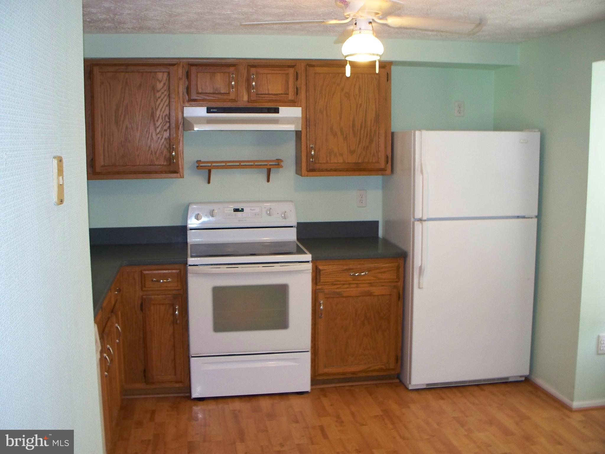 ULMSTEAD GARDENS - Residential Lease