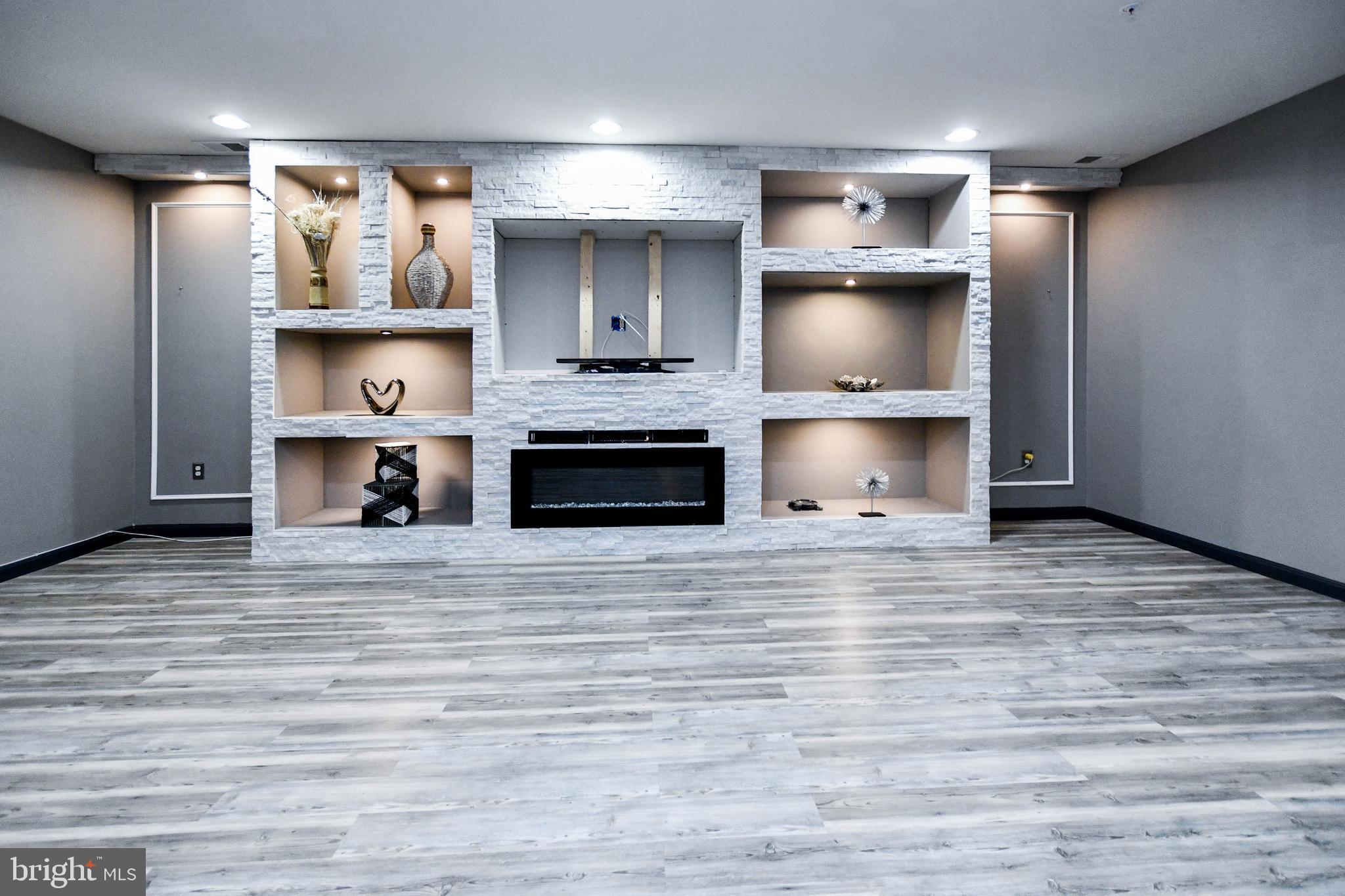 GLENEAGLES SOUTH - Residential