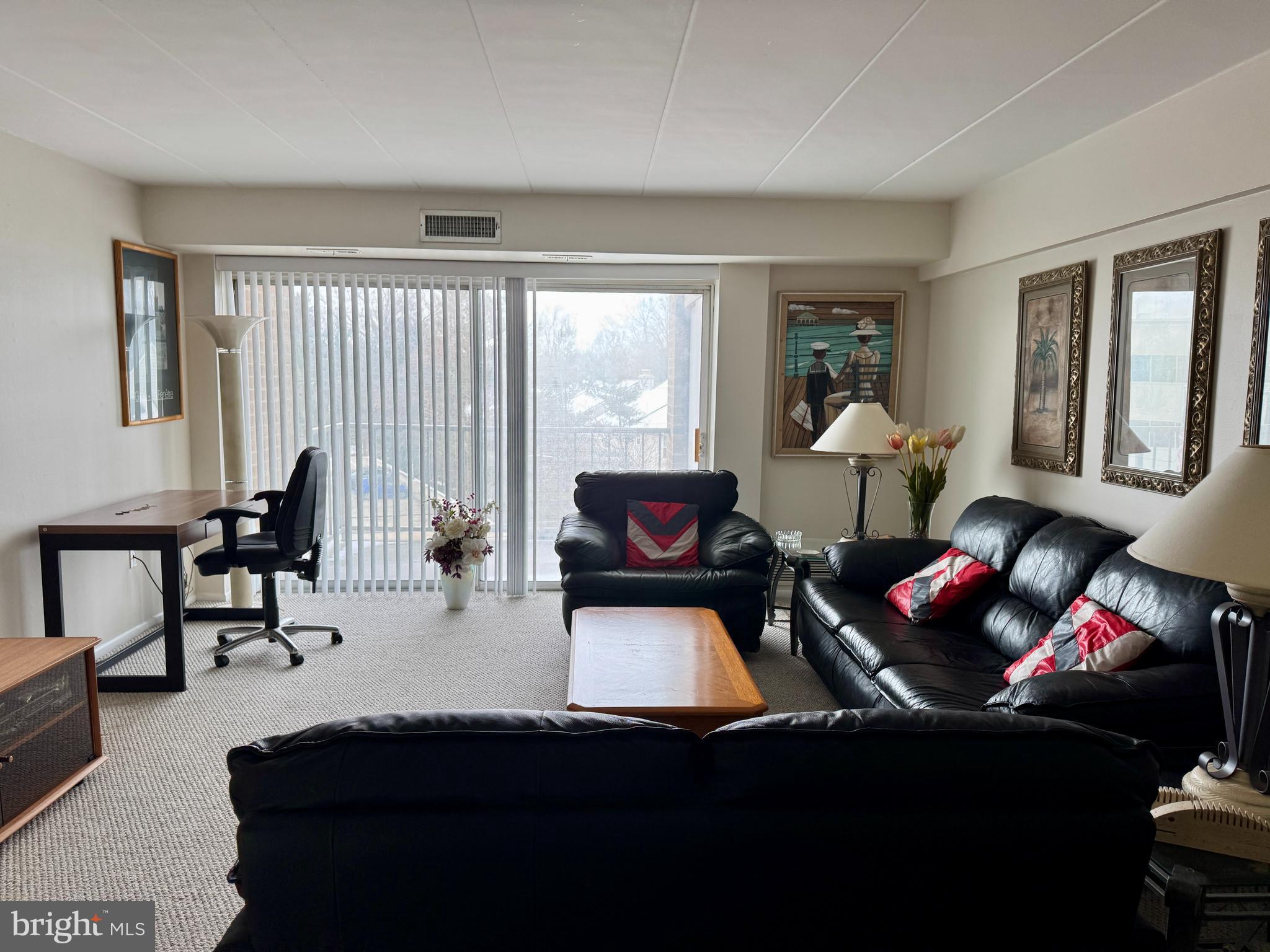 BEAVER HILL - Residential Lease