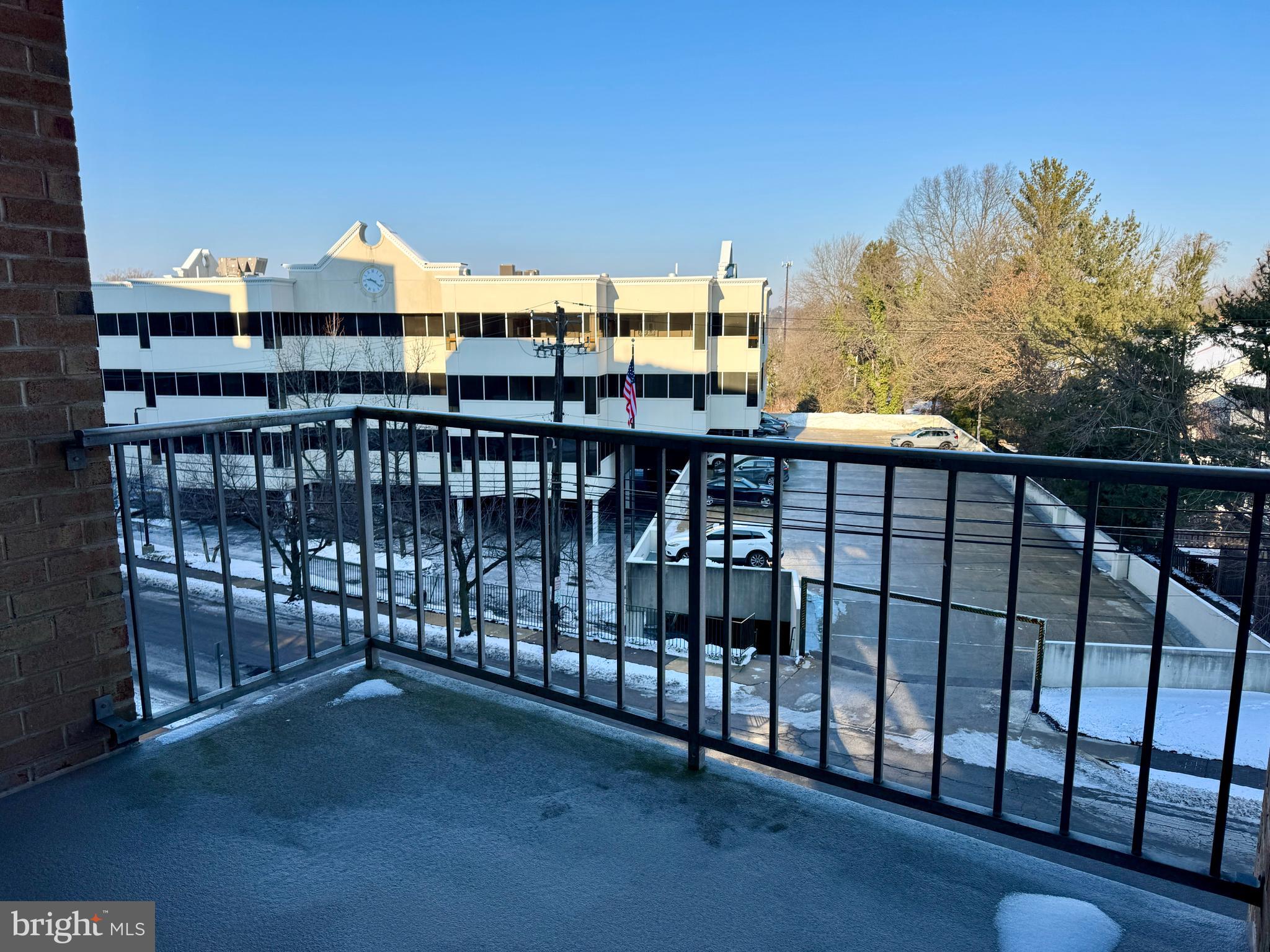 BEAVER HILL - Residential Lease