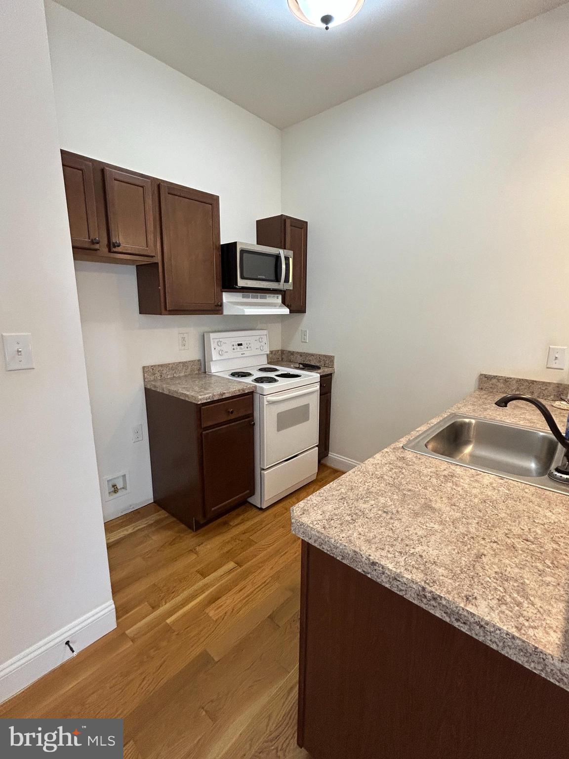 WINCHESTER HISTORIC DISTRICT - Residential Lease