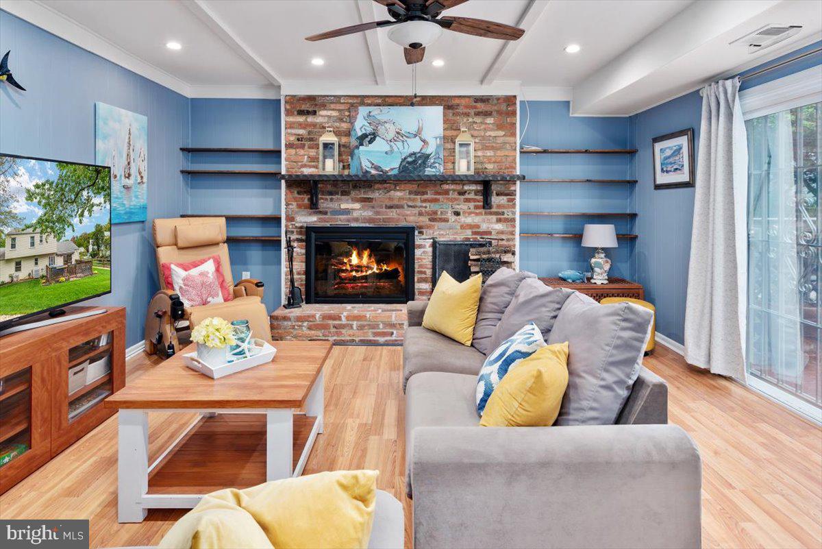 WOODLARK - Residential