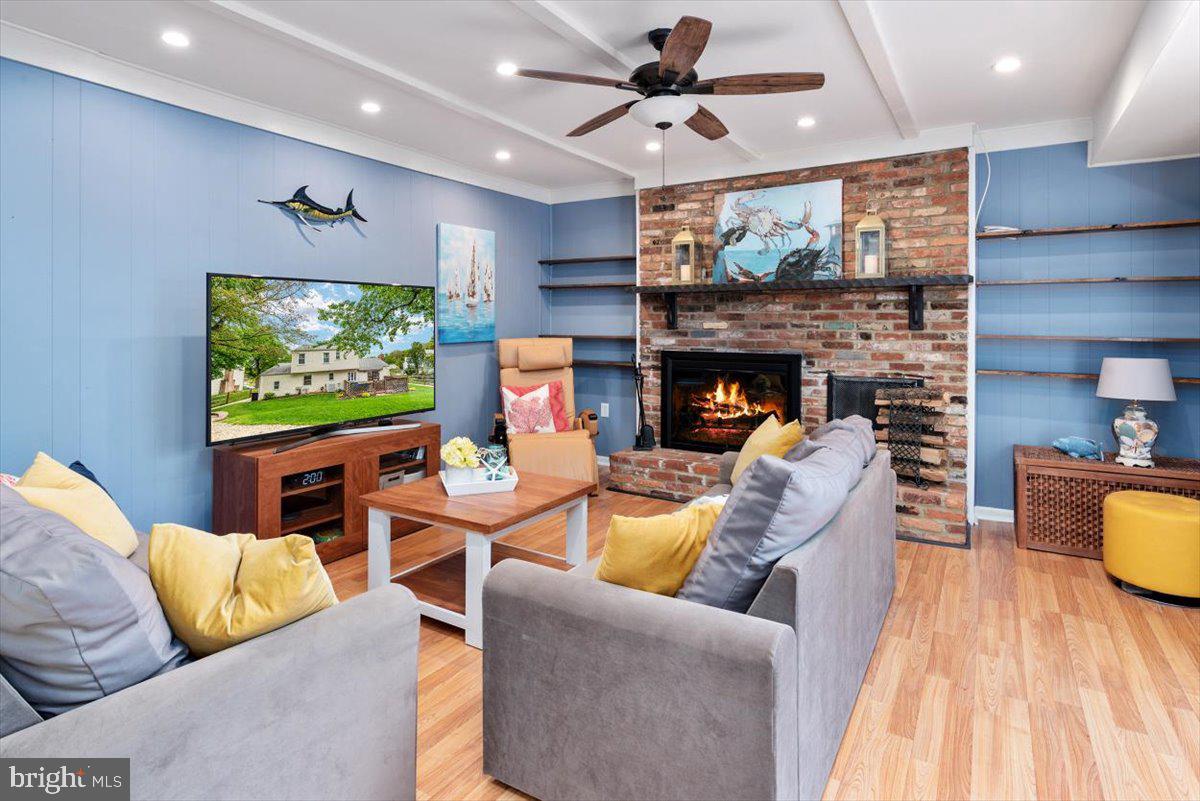 WOODLARK - Residential