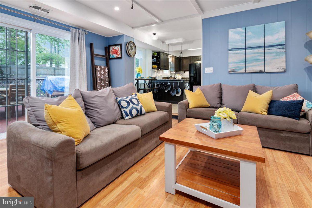 WOODLARK - Residential