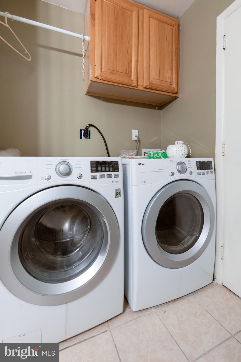 VILLAGE OF OWEN BROWN - Residential