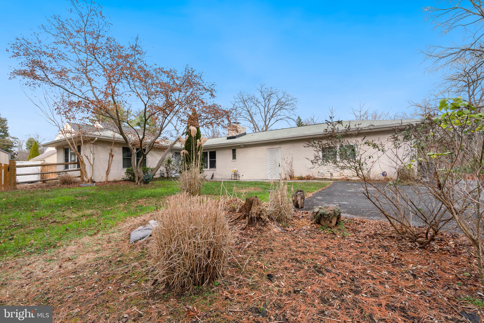 VILLAGE OF OWEN BROWN - Residential