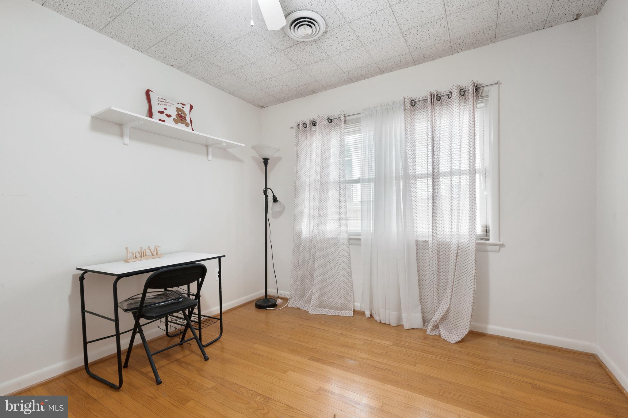 VILLAGE OF OWEN BROWN - Residential