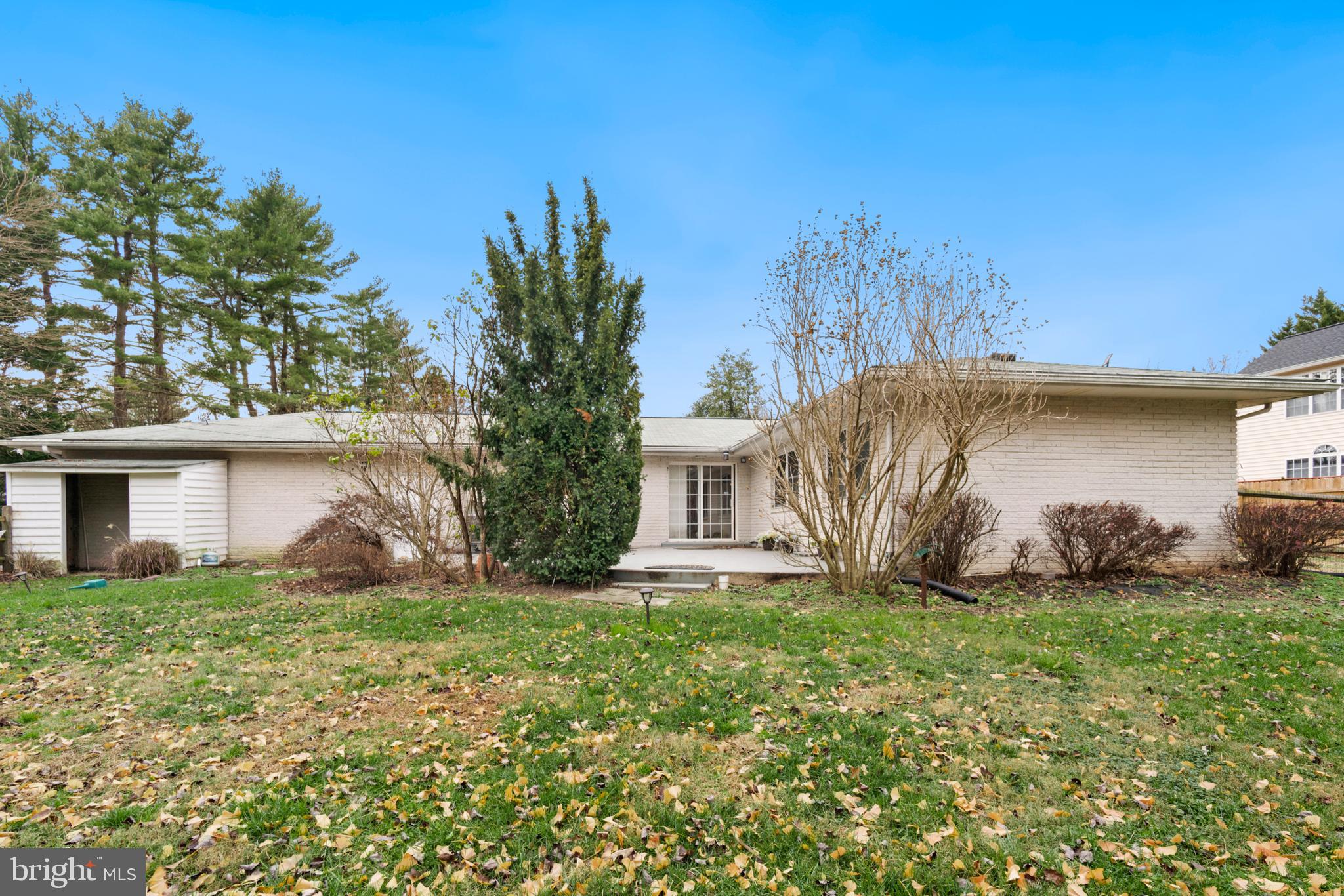 VILLAGE OF OWEN BROWN - Residential