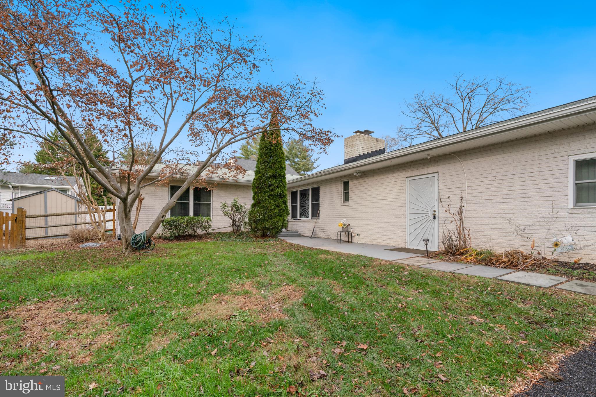 VILLAGE OF OWEN BROWN - Residential