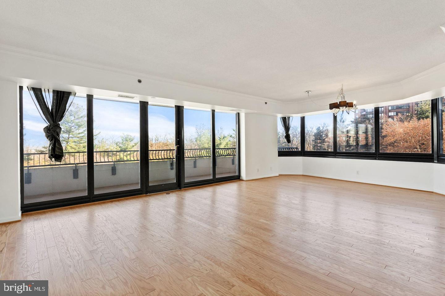 1200 CRYSTAL DRIVE 313