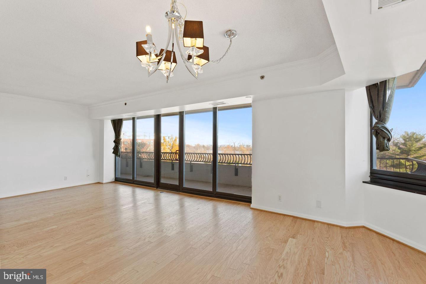 1200 CRYSTAL DRIVE 313