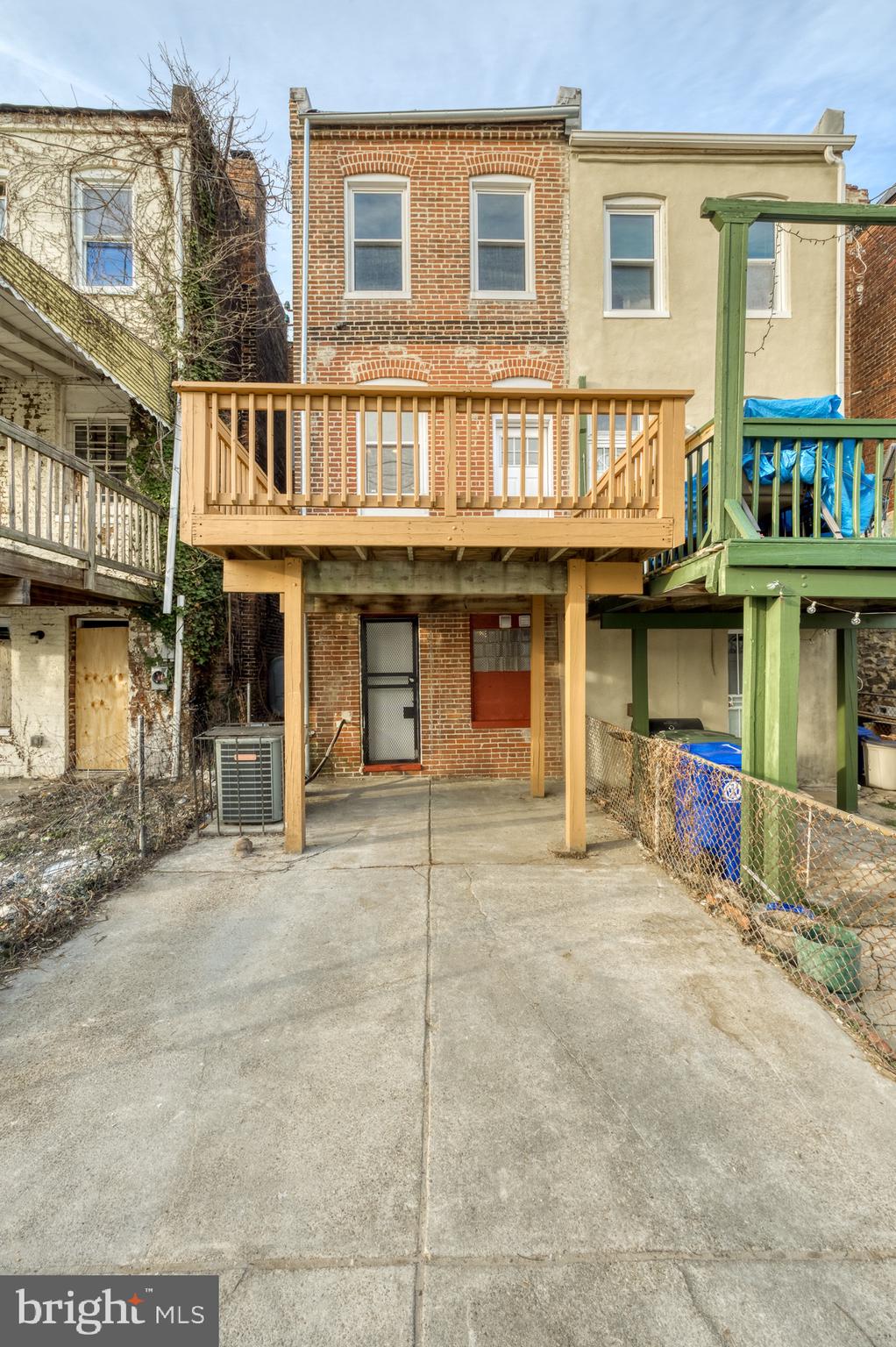 WALBROOK - Residential