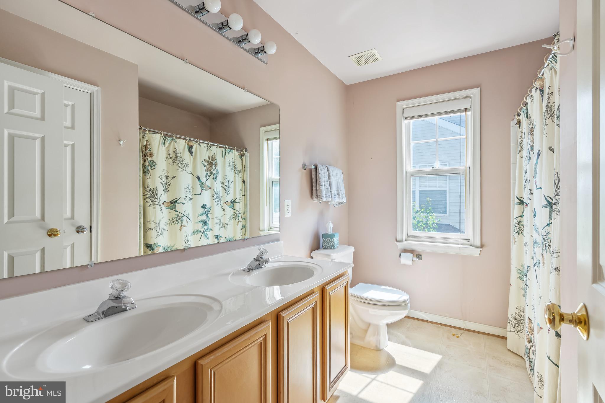 SOUTH RIDING - Residential