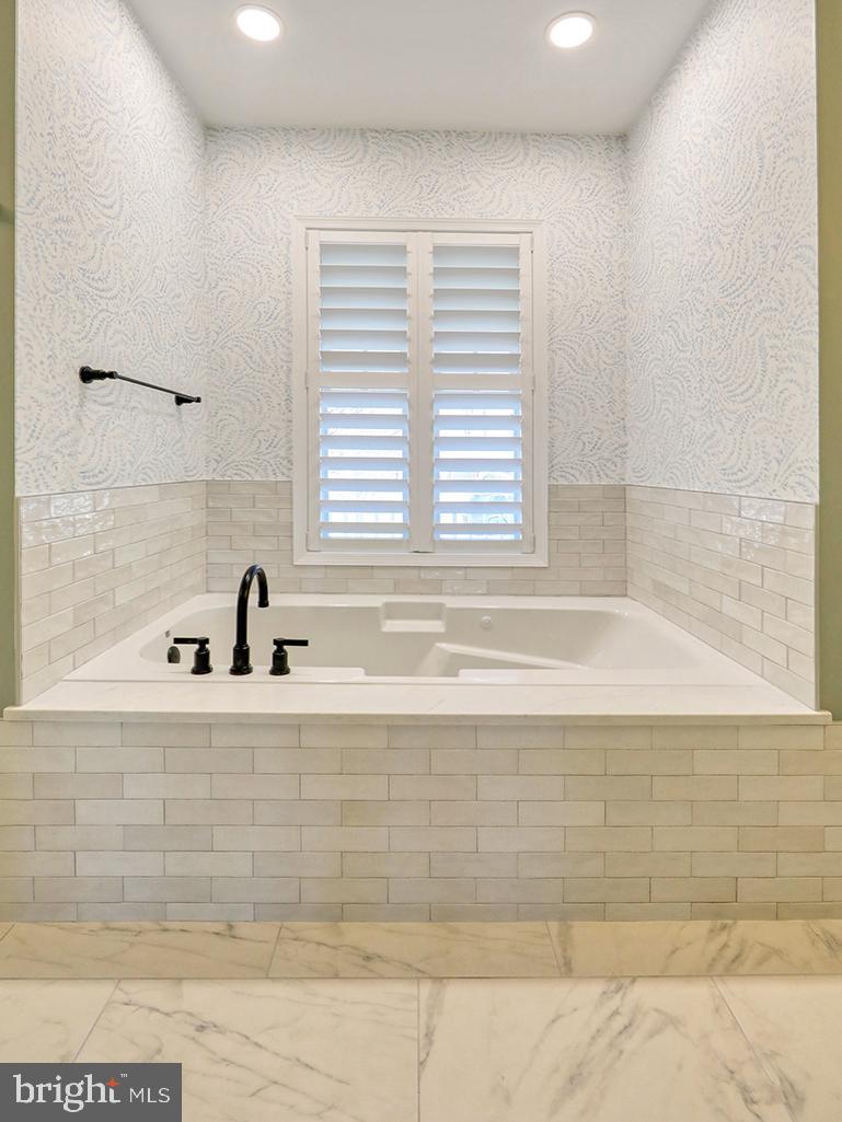 REHOBOTH BEACH YACHT AND CC - Residential