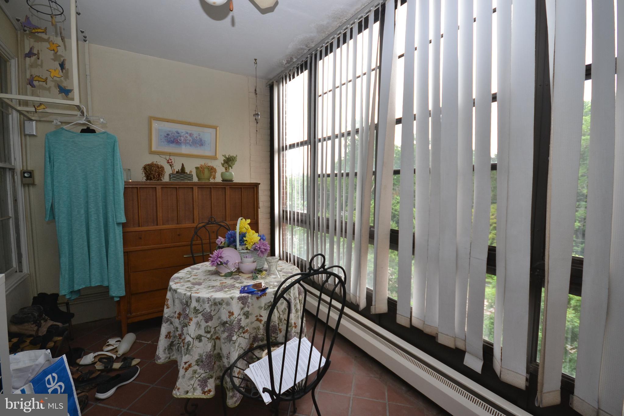 WILDMAN ARMS - Residential