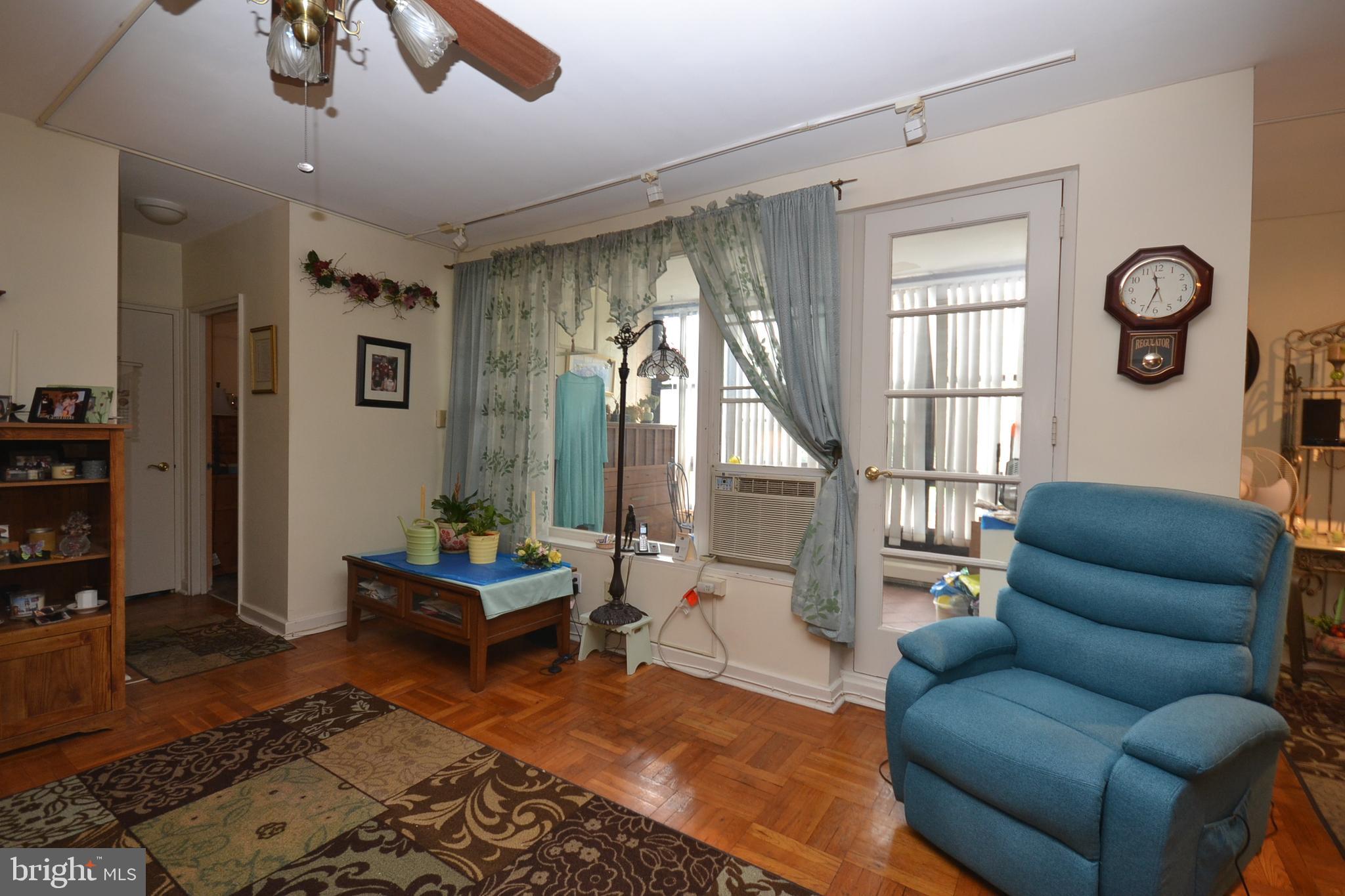 WILDMAN ARMS - Residential