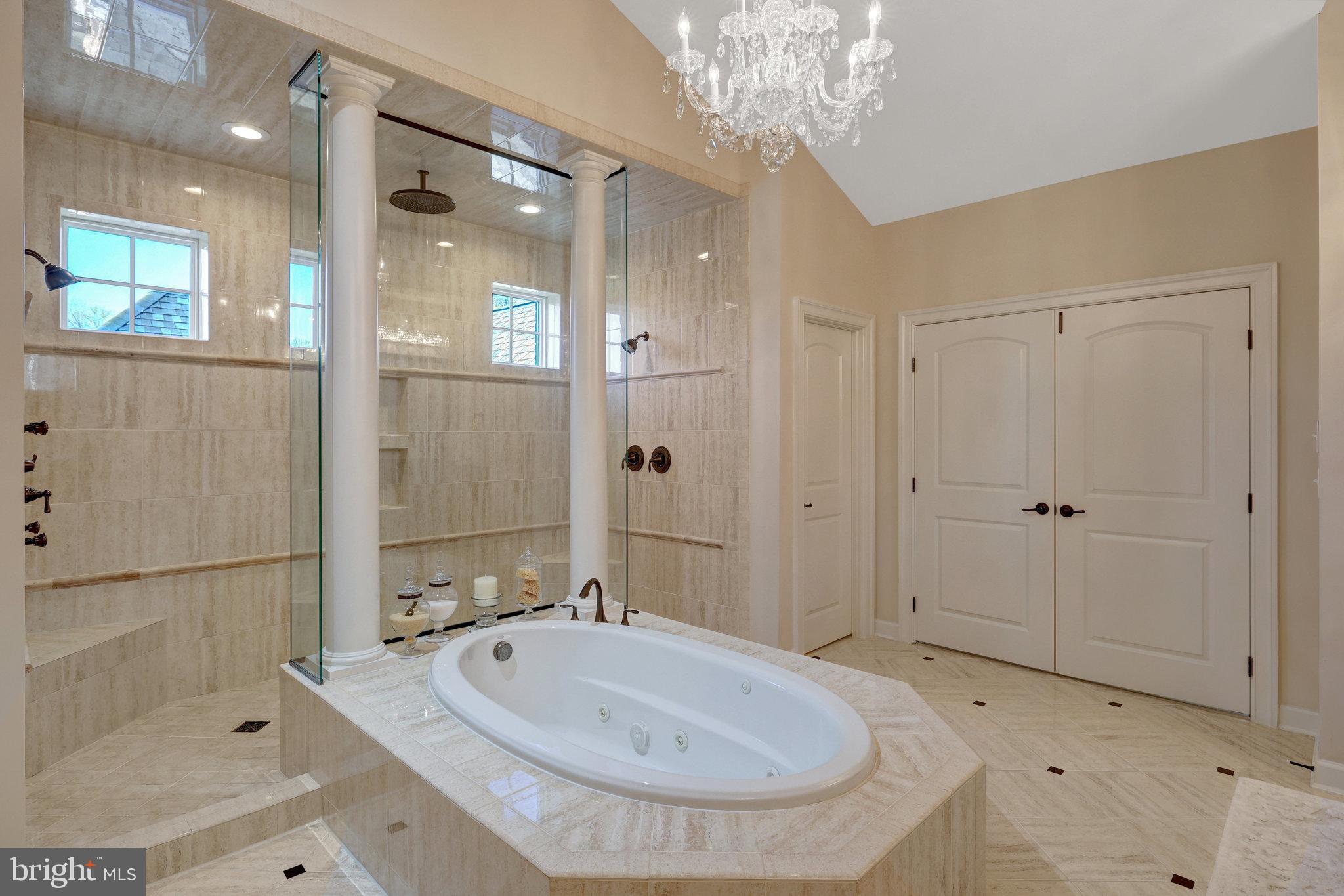 HUNTING CREST - Residential