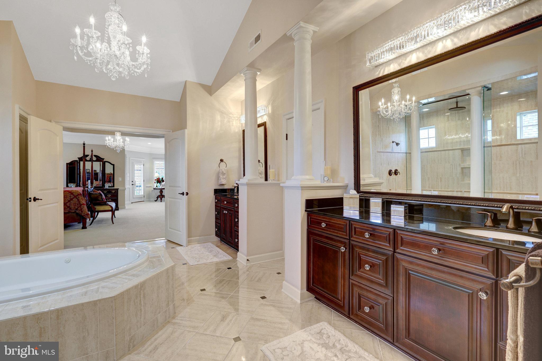 HUNTING CREST - Residential