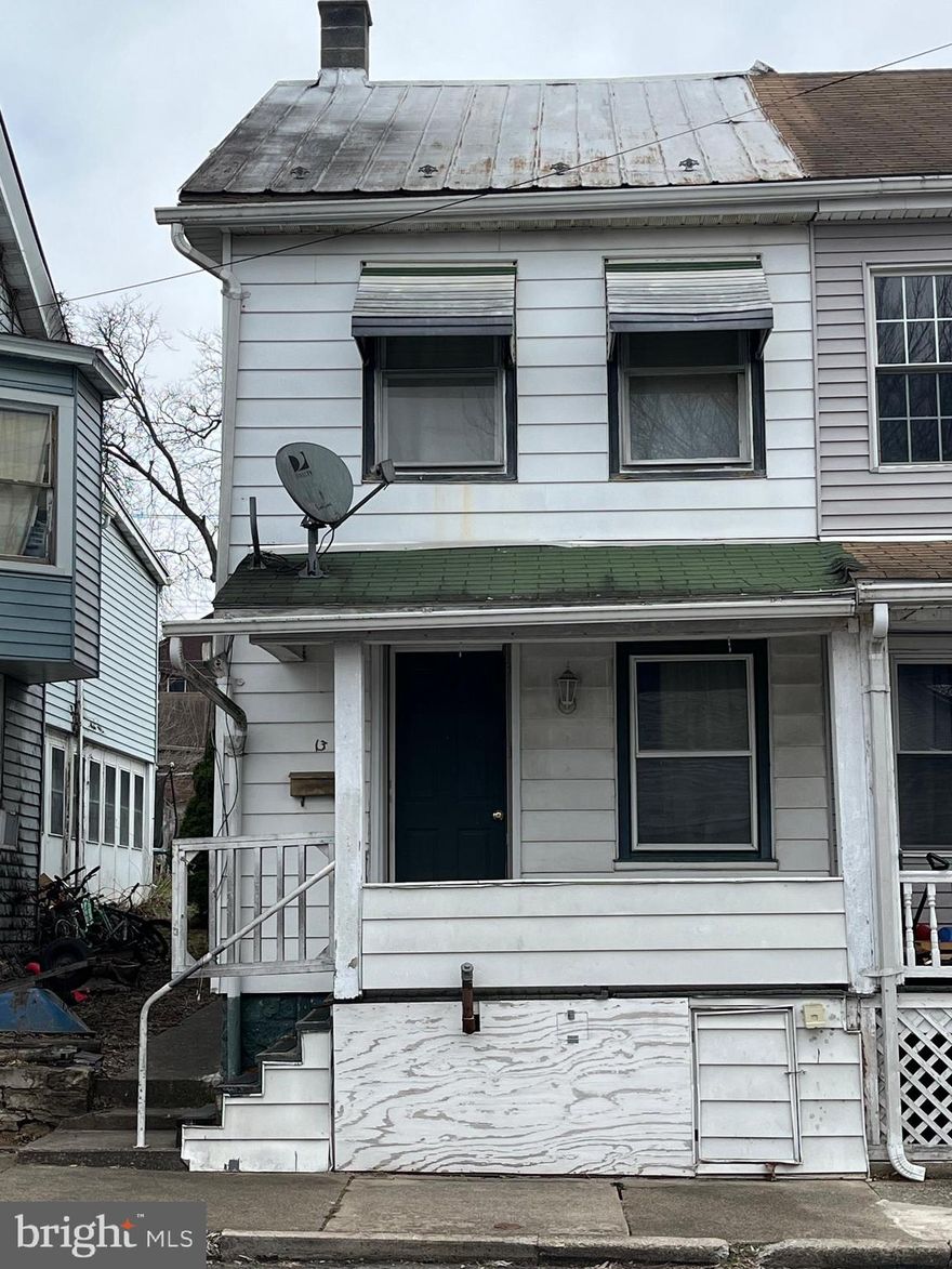 Why rent when you can have the chance to own a home with river front views!! This home is for the first time home buyer or a great investment opportunity.  Newer Furnace and water heater.  Property offers ample storage with large closets, a 1-car detached garage, shed and walk-up attic.  Easy commute to Route 322.