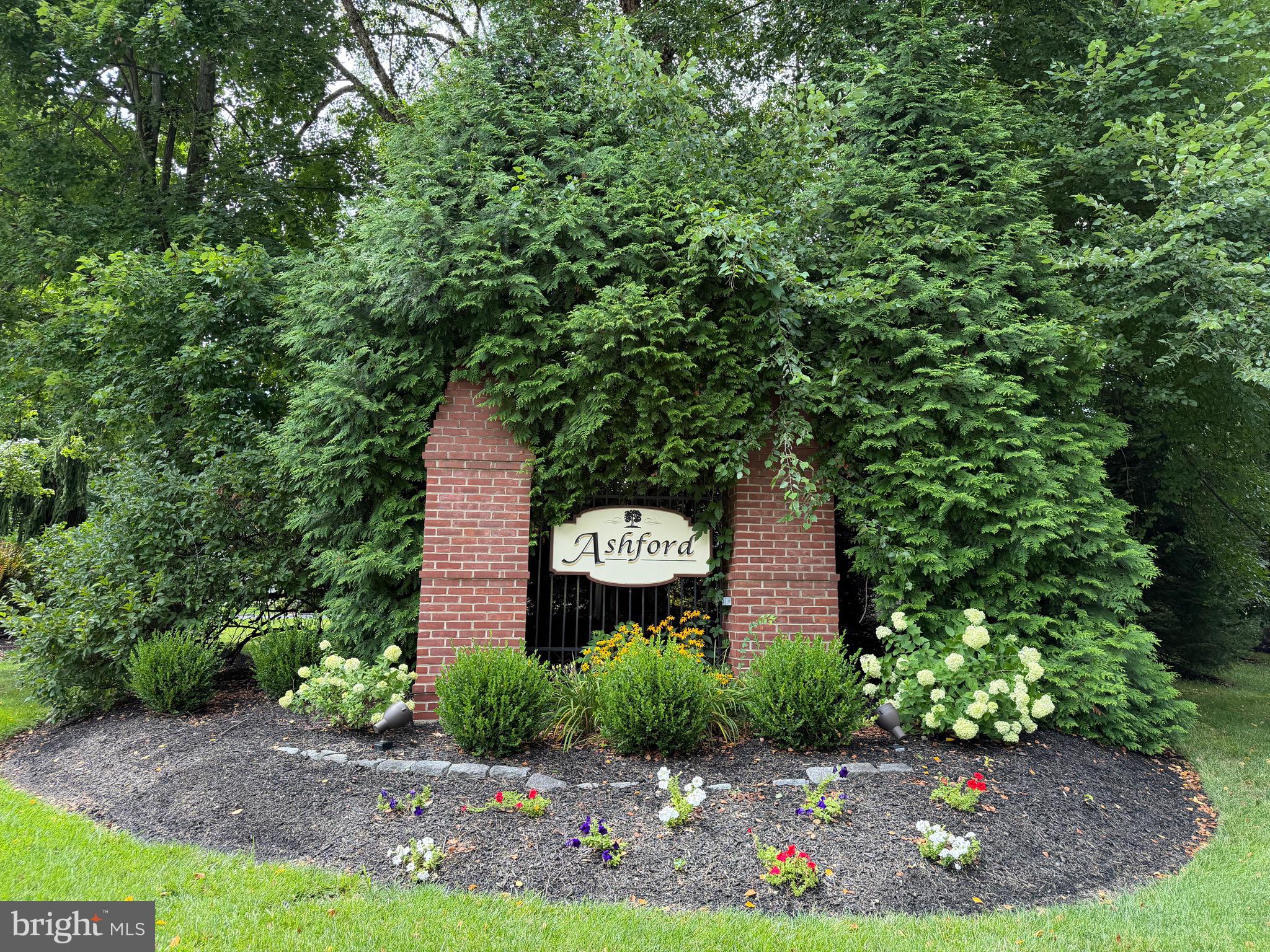 116 ASHFORD DRIVE
