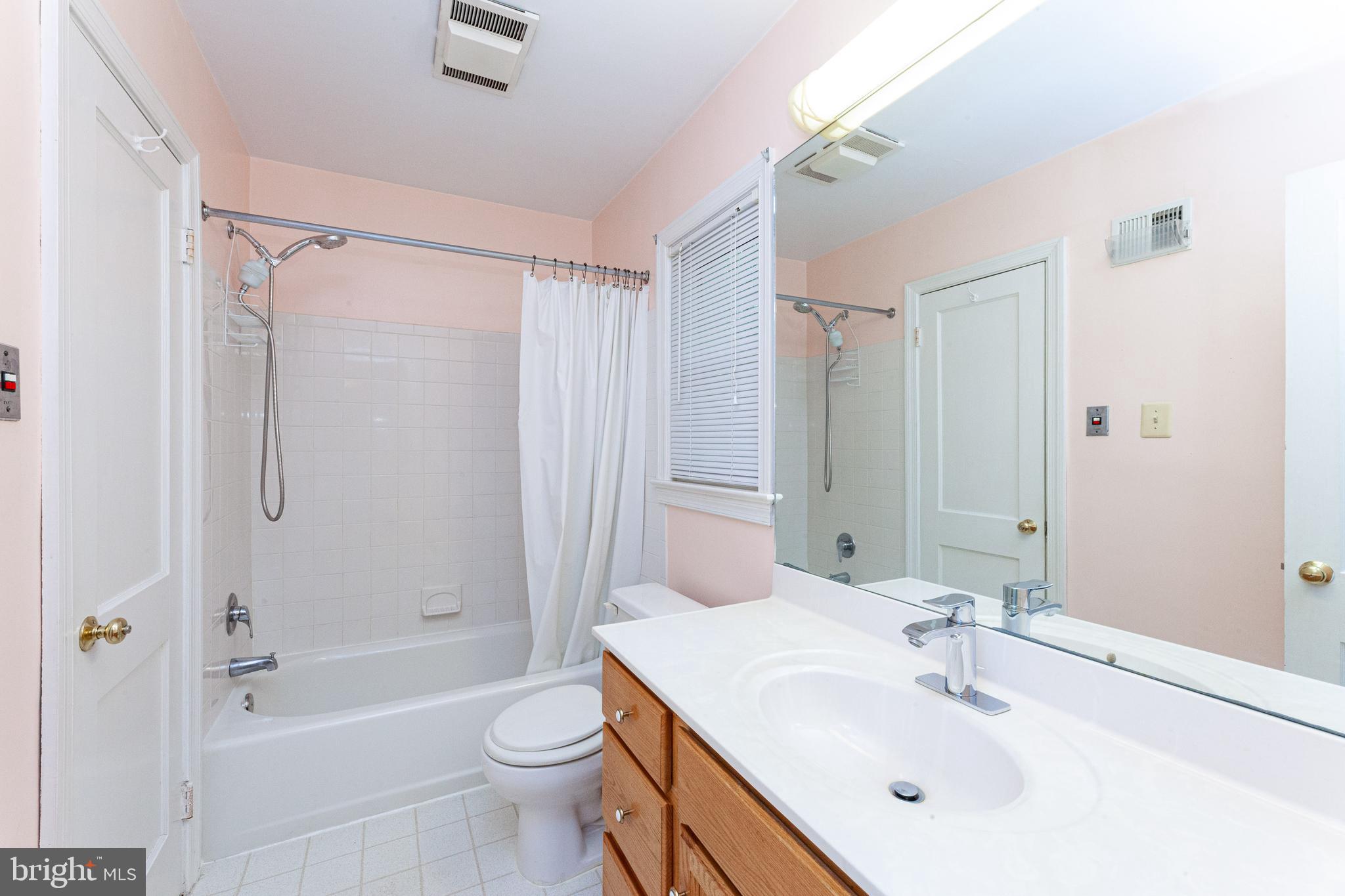 FAIRFAX TERRACE - Residential