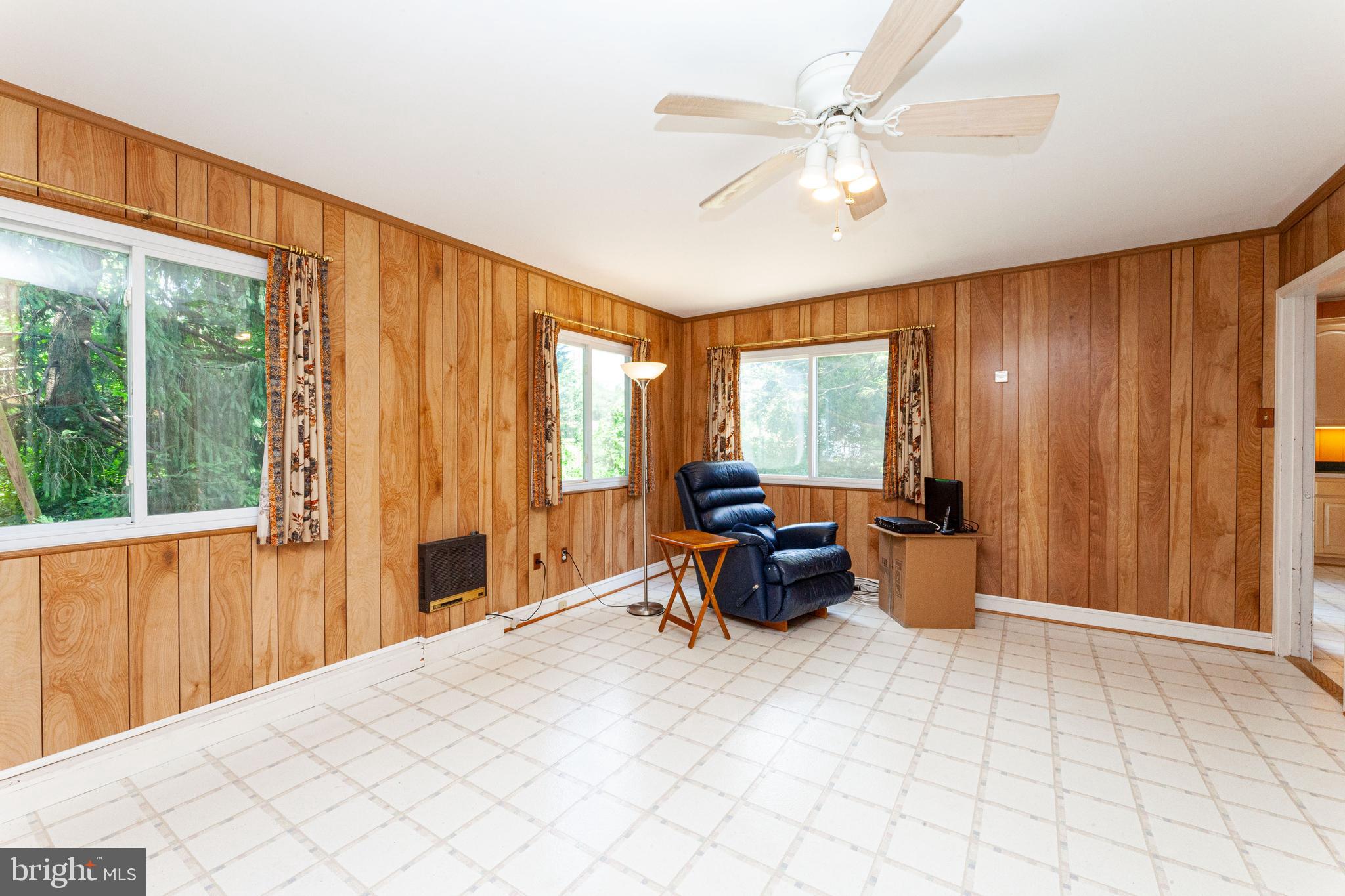 FAIRFAX TERRACE - Residential