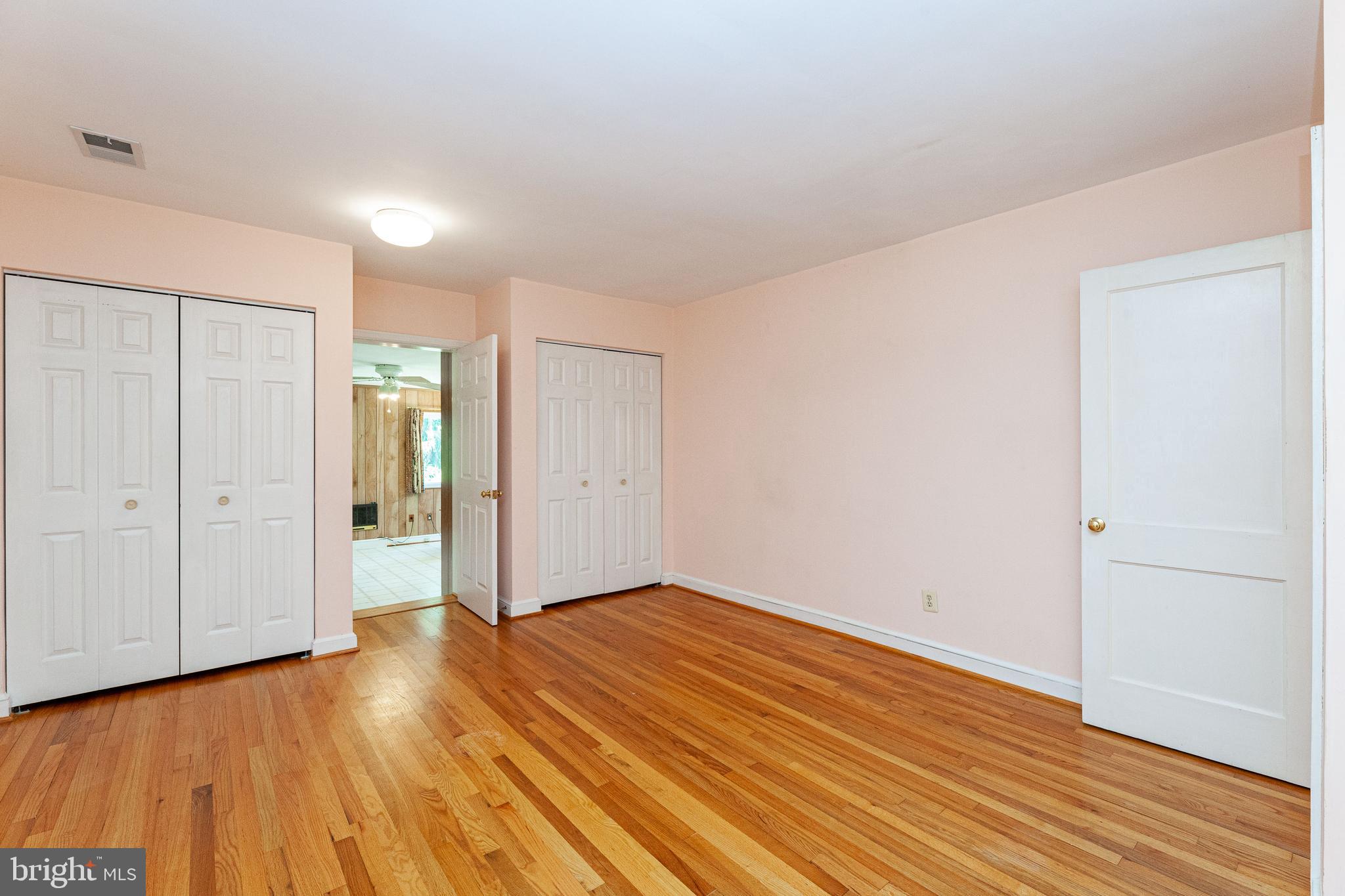 FAIRFAX TERRACE - Residential