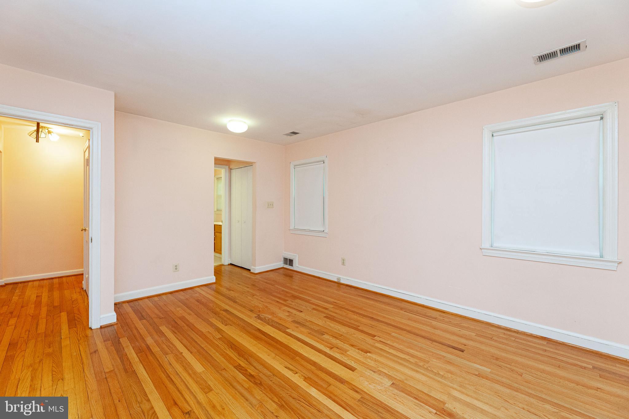 FAIRFAX TERRACE - Residential