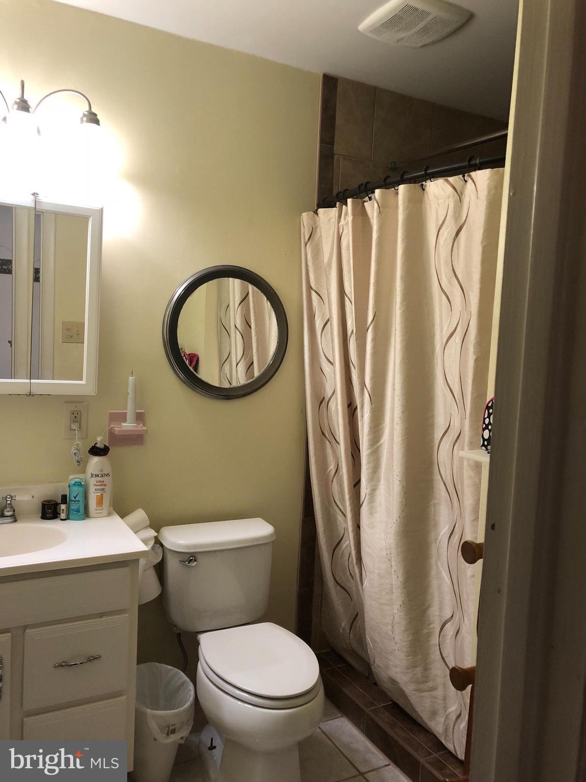 ALLENWOOD ACRES - Residential