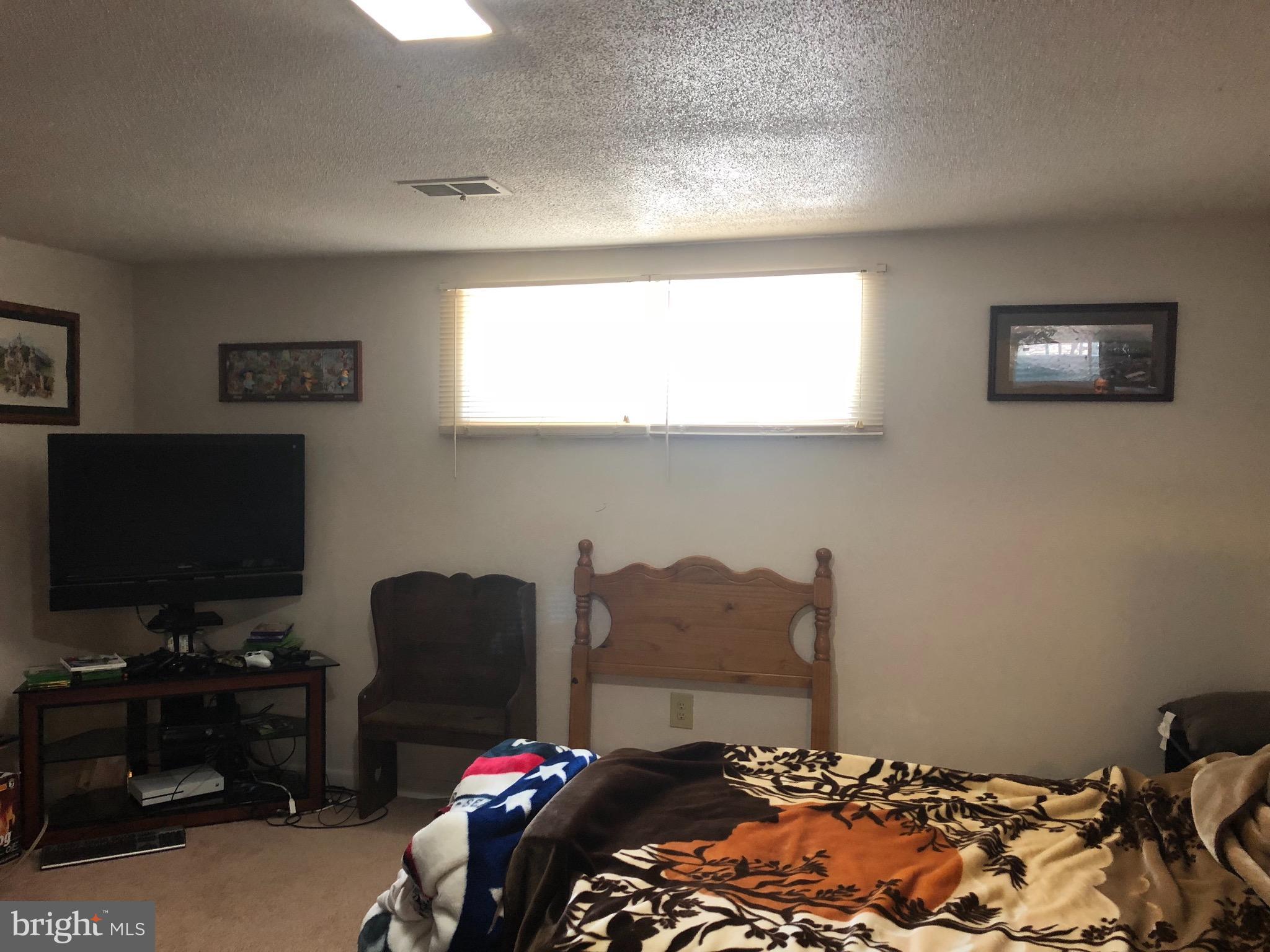 ALLENWOOD ACRES - Residential