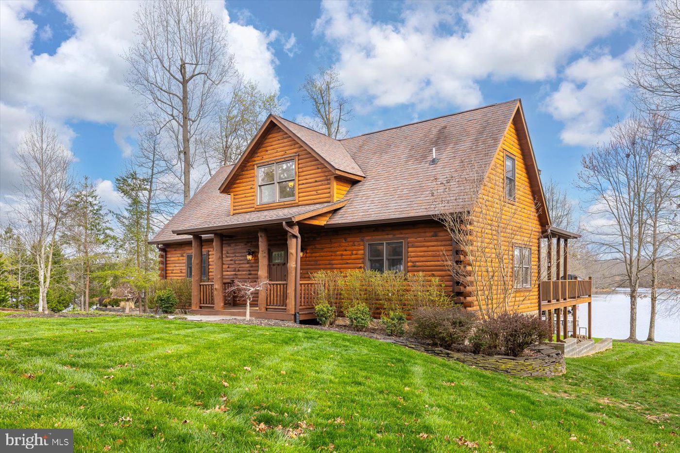 THE WATERS AT LAKE ANNA - Residential